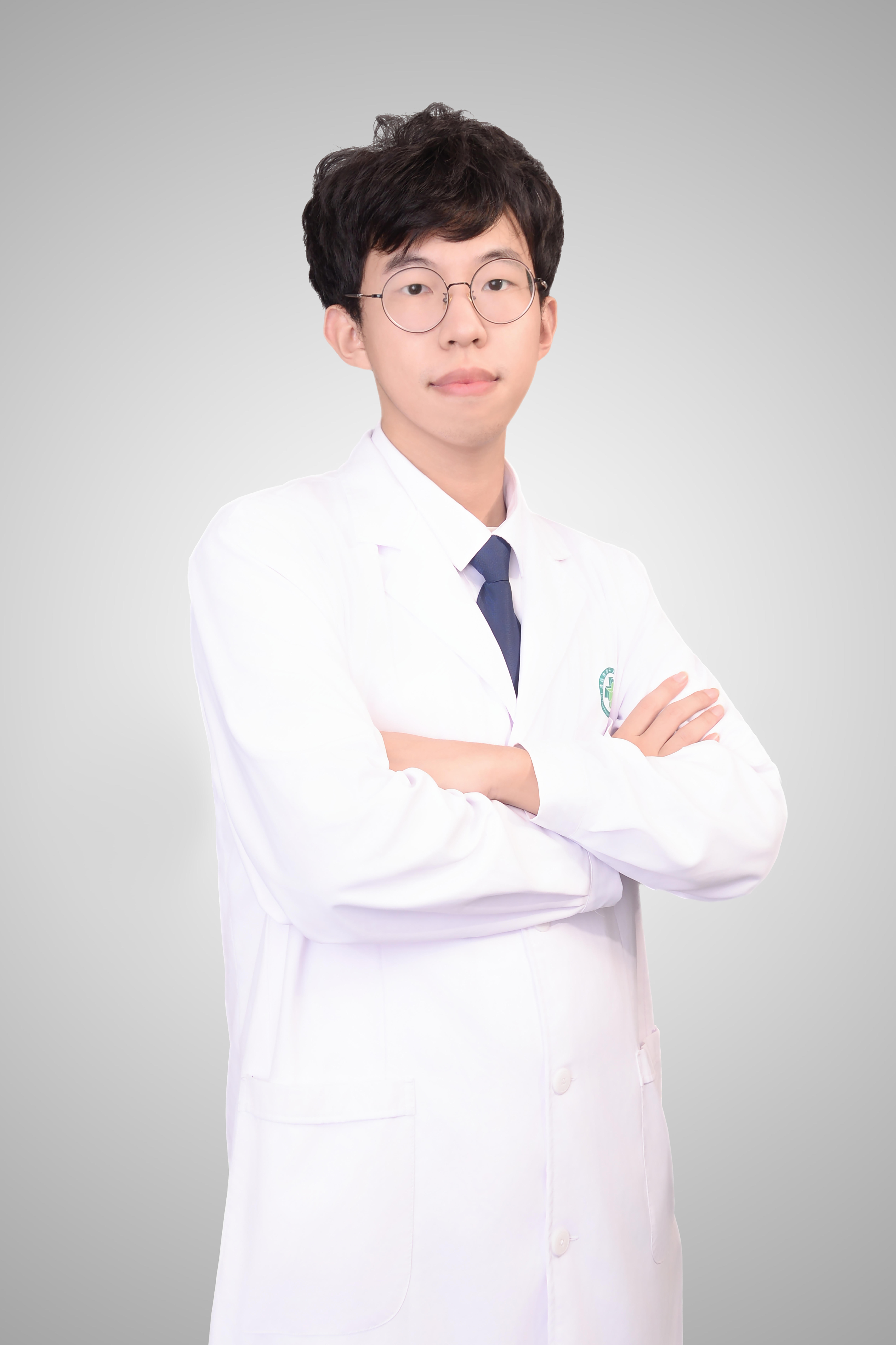 陈柏言